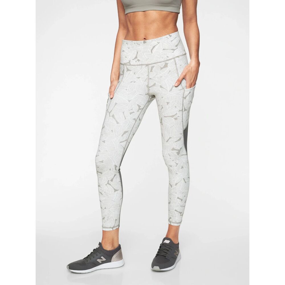 Athleta Palm All in 7/8 Tight size Small